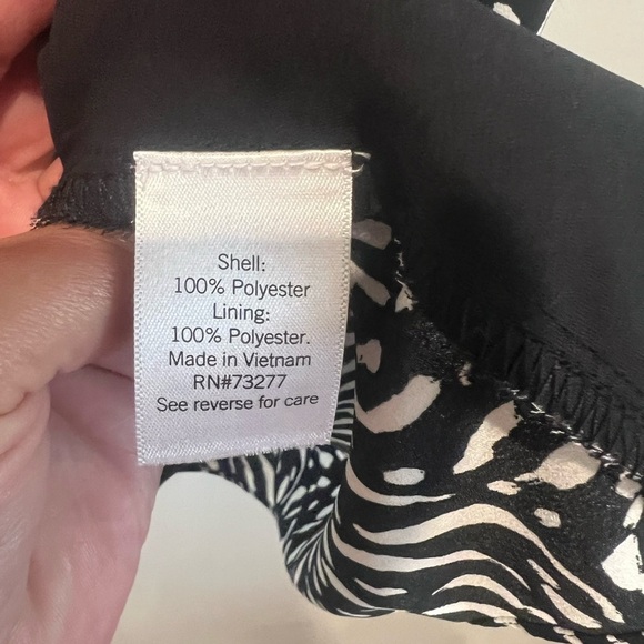 Plus size Nine West  Women's Black and White Sleeveless Top 2XL - Picture 3 of 6